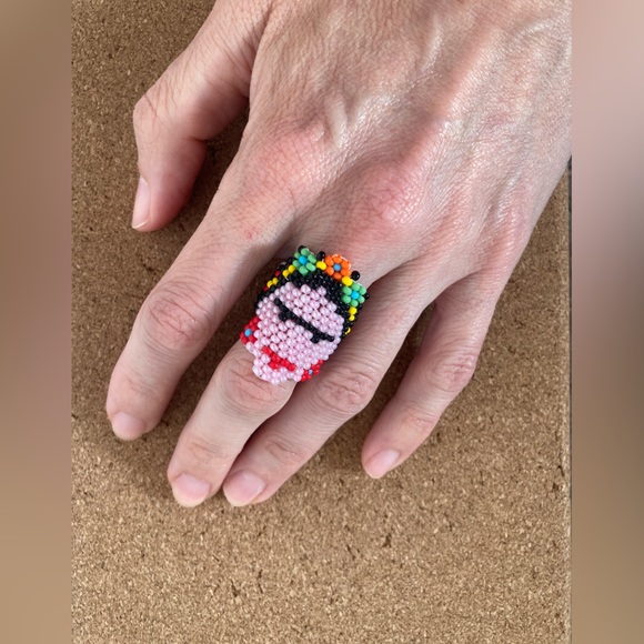 Jewelry - Artisanal Frida Kahlo beads ring